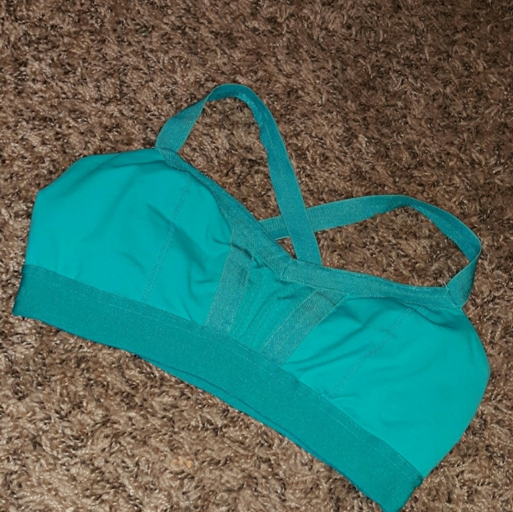 Lululemon light blue sports bra